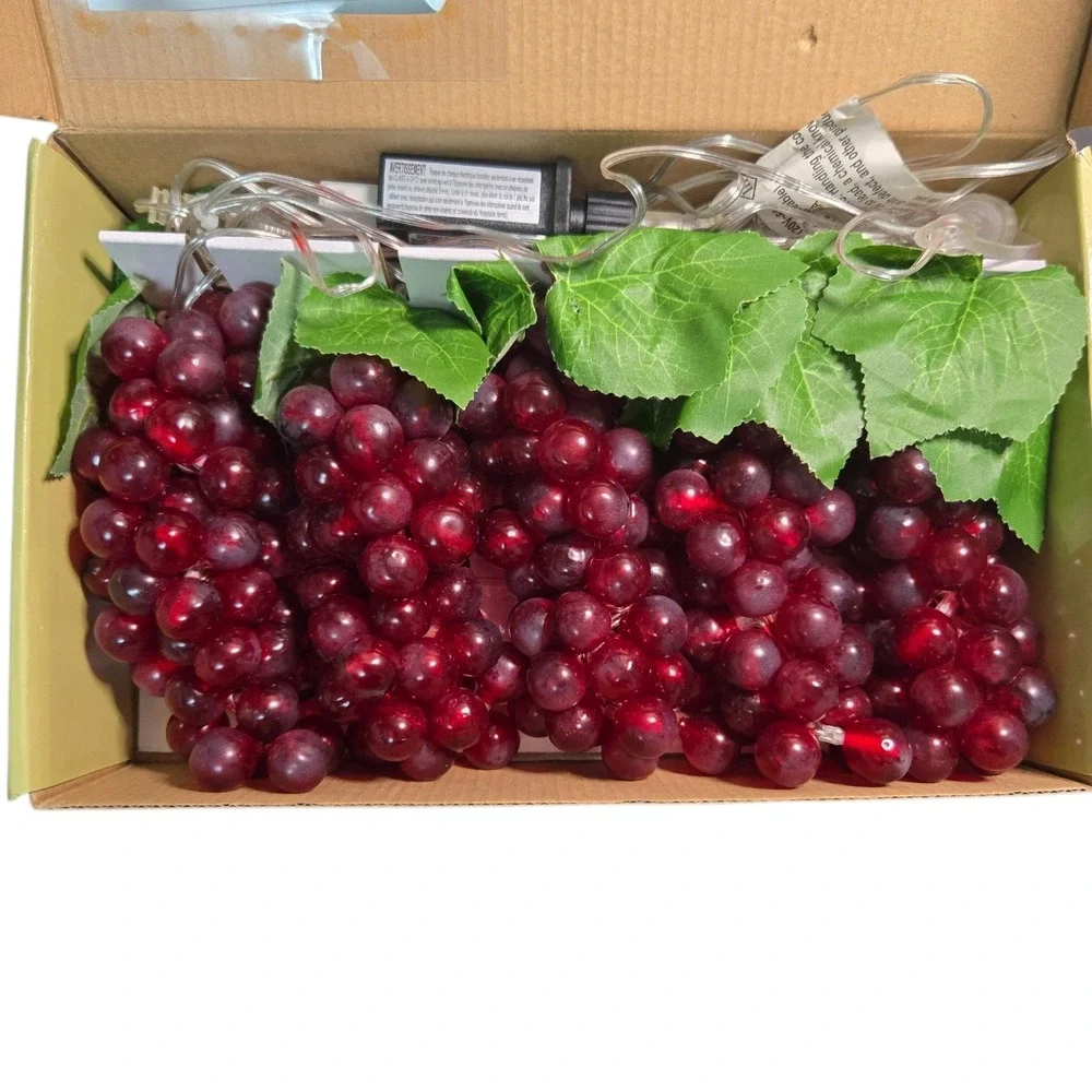 Kurt Adler Indoor/Outdoor 100-Light LED Burgundy Grape Cluster Light Set, 5.3ft